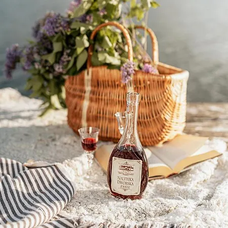 Dwor Moscibrody 여관