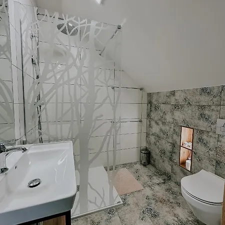 Dwór Mościbrody Inn