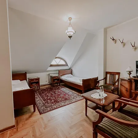 Dwor Moscibrody 여관